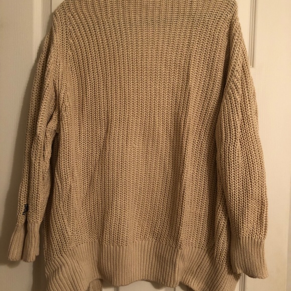 New Pink Victoria’s Secret Latte Knit Cardigan - Picture 2 of 4